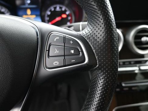 Used 2017 Mercedes-Benz GLC 300 4MATIC Coupe image 23