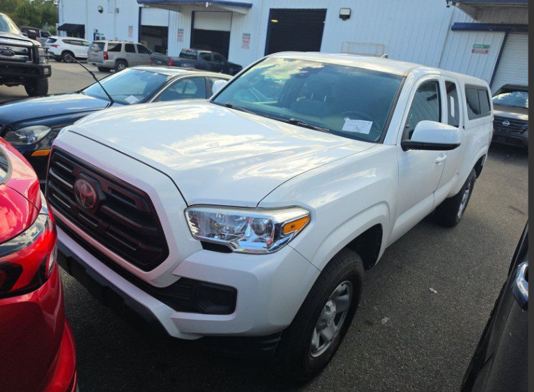 Used 2019 Toyota Tacoma SR w/ SR Convenience Package RWD image 1
