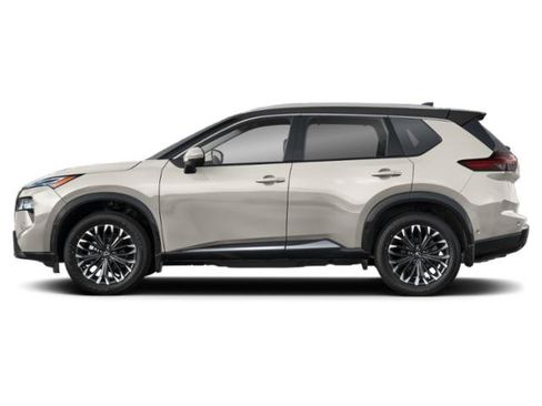 Used 2026 Nissan Rogue Platinum AWD/4WD image 2