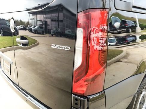 New 2026 Mercedes-Benz Sprinter 2500 image 11