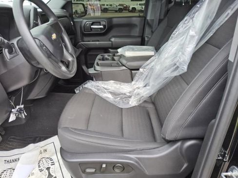 Used 2024 Chevrolet Silverado 1500 Custom image 6