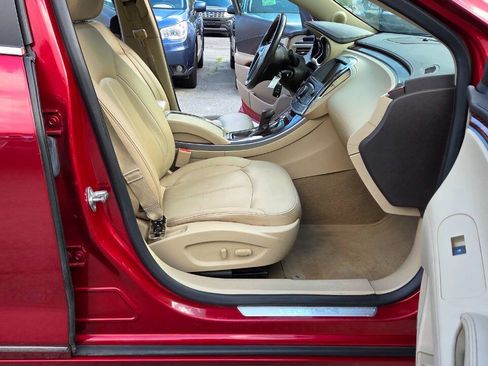 Used 2012 Buick LaCrosse Premium w/ Entertainment Package FWD image 41