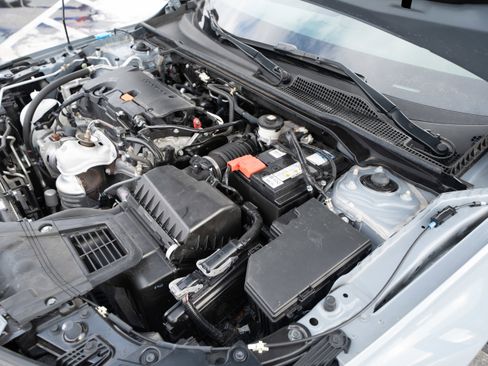 Used 2024 Honda Civic Sport image 32