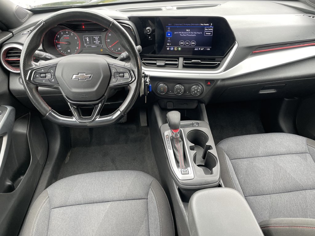 Used 2024 Chevrolet Trax RS w/ Driver Confidence Package FWD image 15