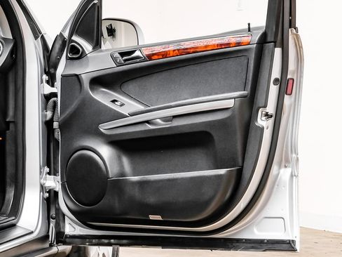 Used 2006 Mercedes-Benz ML 350 4MATIC image 37