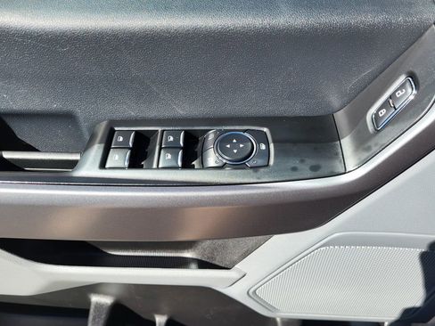 Used 2025 Ford F250 XLT image 17