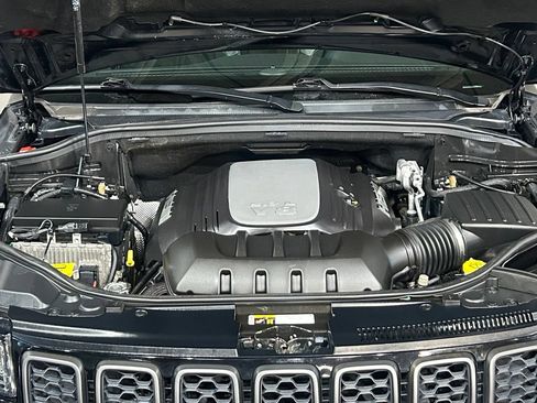 Used 2019 Jeep Grand Cherokee Trailhawk AWD/4WD image 88