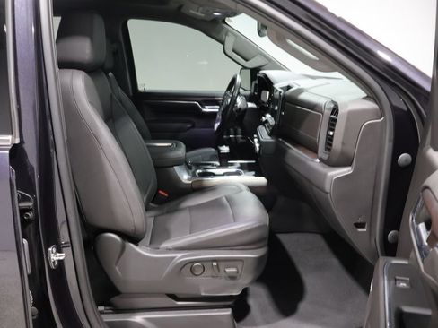 Used 2022 GMC Sierra 1500 SLT w/ SLT Convenience Package AWD/4WD image 23