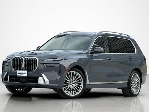 Used 2024 BMW X7 xDrive40i w/ Premium Package AWD/4WD image 1