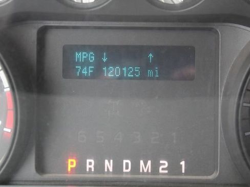 Used 2012 Ford F350 XLT w/ XLT Interior Pkg image 24