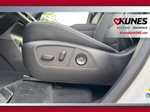 New 2026 Buick Enclave Sport Touring w/ LPO, Floor Liner Package AWD/4WD image 16
