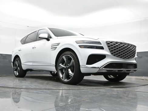 Used 2025 Genesis GV80 2.5T Prestige AWD/4WD image 44