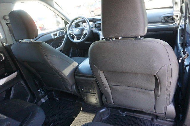 Certified 2024 Ford Explorer XLT RWD image 21