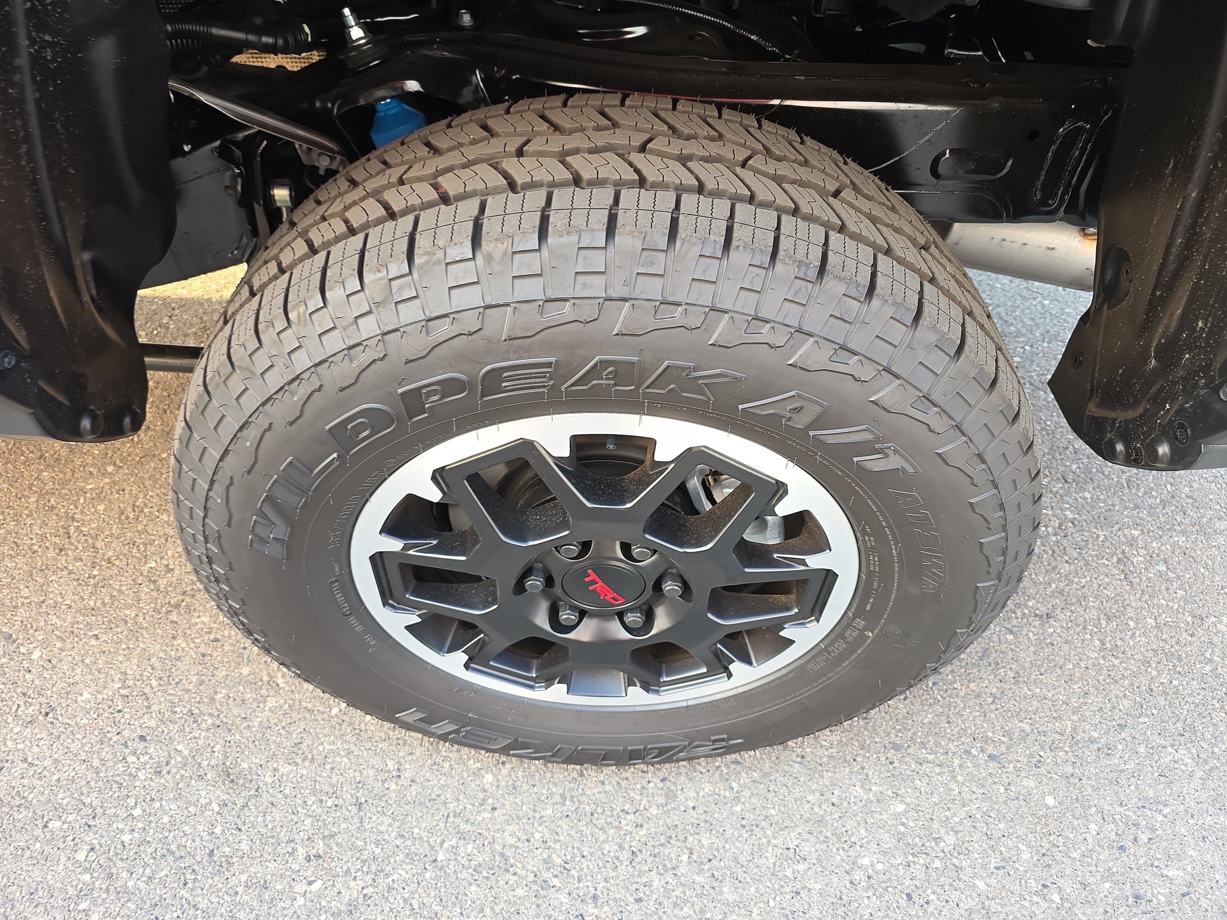 Used 2026 Toyota Tacoma TRD Off-Road AWD/4WD image 8