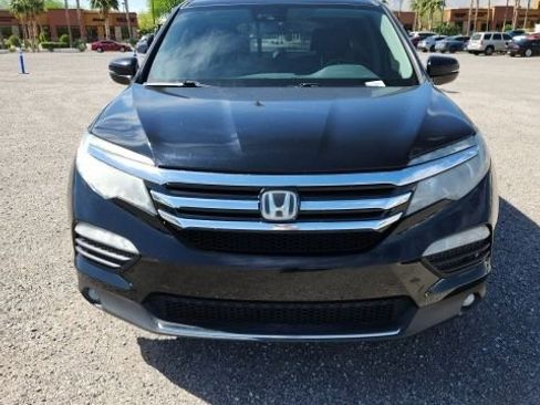 Used 2018 Honda Pilot Elite image 2