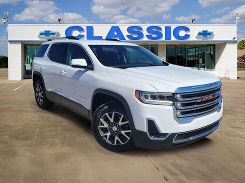 Used 2023 GMC Acadia SLE w/ Driver Convenience Package FWD image 1