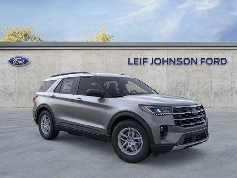New 2026 Ford Explorer Active w/ Active Comfort Package RWD image 7