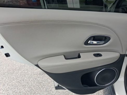 Used 2016 Honda HR-V EX-L image 21