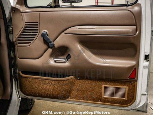 Used 1994 Ford Bronco XL image 58