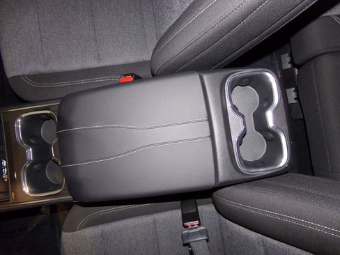 New 2025 GMC Acadia Elevation image 20