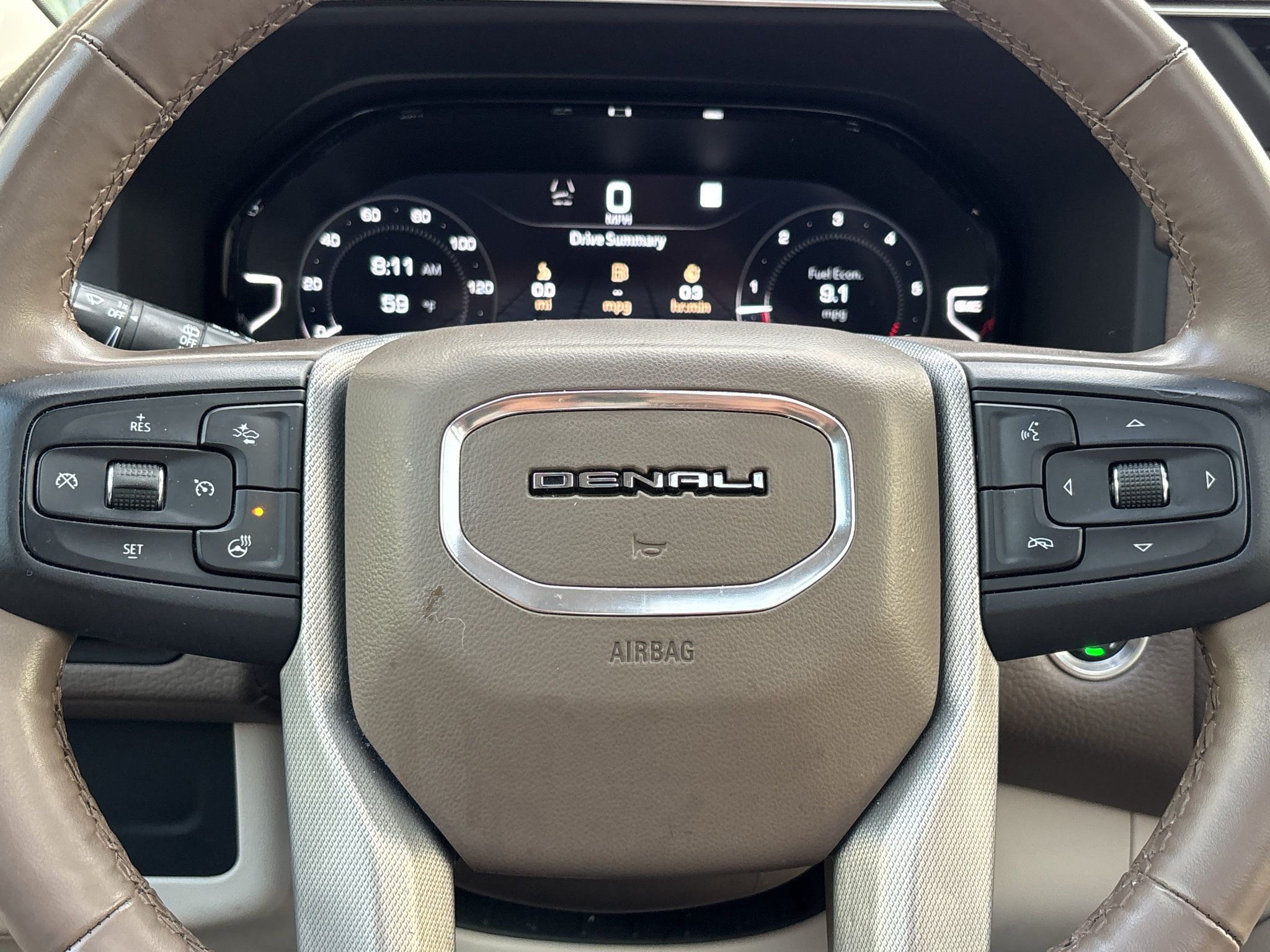 Used 2023 GMC Yukon Denali AWD/4WD image 18