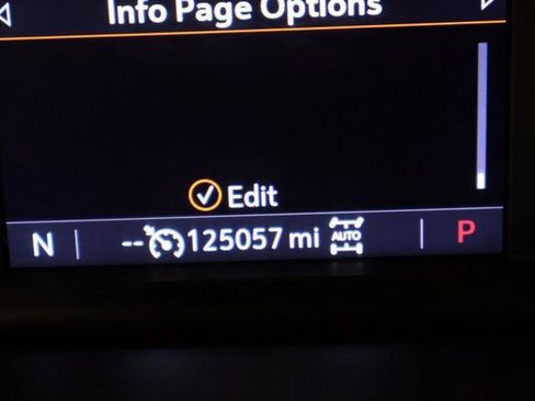 Used 2022 Chevrolet Silverado 1500 RST image 15