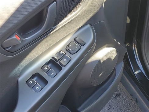 Used 2023 Hyundai Kona SEL image 22