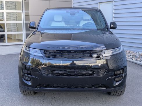 New 2026 Land Rover Range Rover Sport SE AWD/4WD image 2