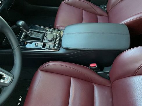 Used 2025 MAZDA CX-30 AWD 2.5 S w/ Preferred Package image 36