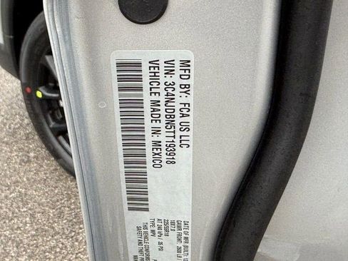 New 2026 Jeep Compass Latitude image 19