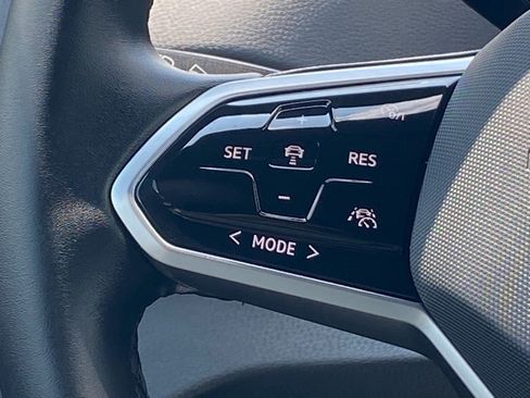 Certified 2023 Volkswagen ID.4 Pro RWD image 6