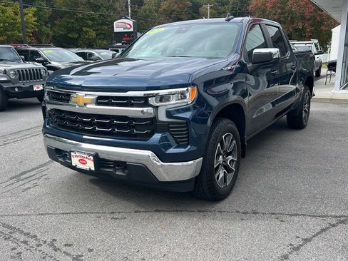 Used 2022 Chevrolet Silverado 1500 LT image 4