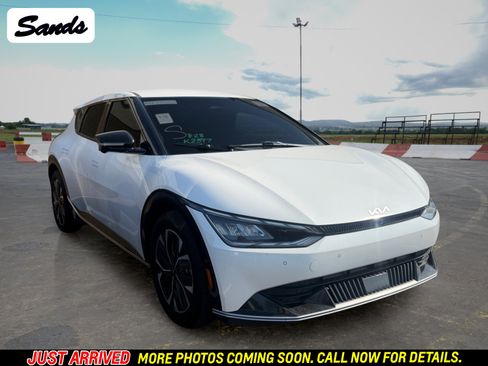 Certified 2024 Kia EV6 Wind w/ Wind Technology Package RWD image 1
