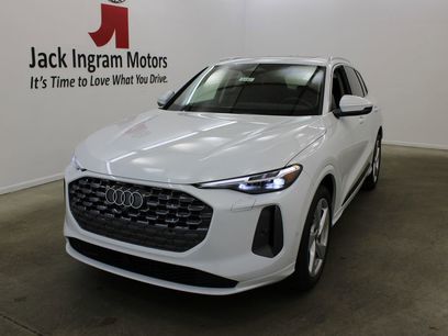 New 2025 Audi Q5 Prestige