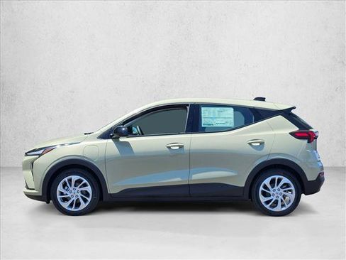 New 2027 Chevrolet Bolt LT w/ Comfort Package FWD image 10