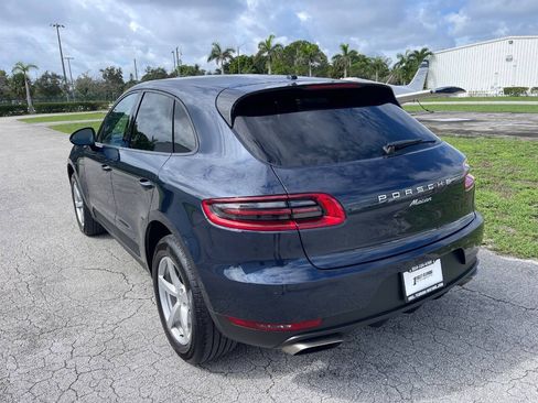 Used 2018 Porsche Macan AWD/4WD image 17