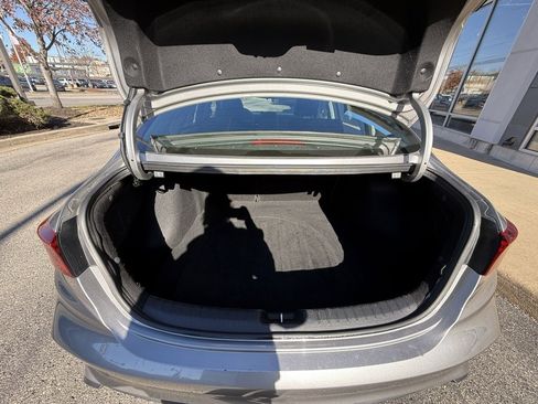 Used 2023 Kia Forte LXS image 32