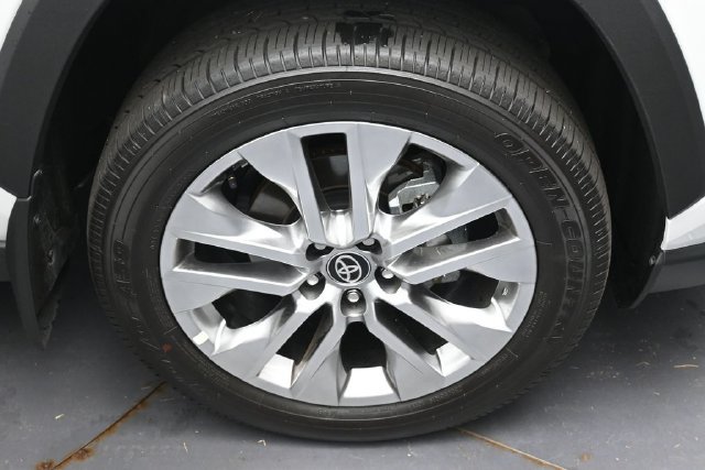 Used 2025 Toyota RAV4 Limited w/ Weather Package AWD/4WD image 10