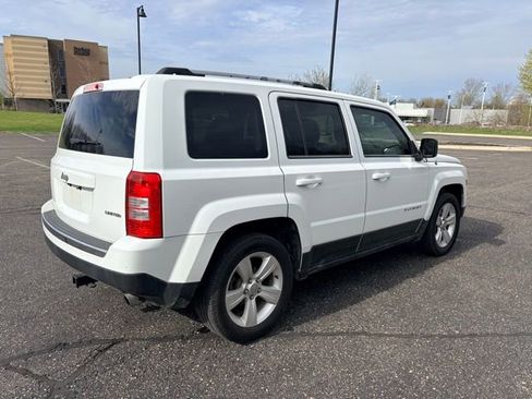 Used 2014 Jeep Patriot Limited w/ Sun/Sound Group image 5