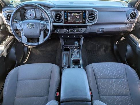 Used 2017 Toyota Tacoma TRD Sport w/ Tow Package RWD image 17