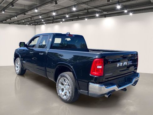 Certified 2025 RAM 1500 Big Horn AWD/4WD image 5