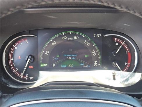 Used 2025 Toyota RAV4 XLE w/ Convenience Package FWD image 15