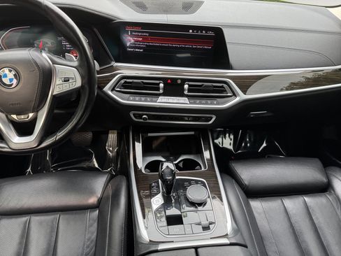 Used 2021 BMW X7 xDrive40i AWD/4WD image 11