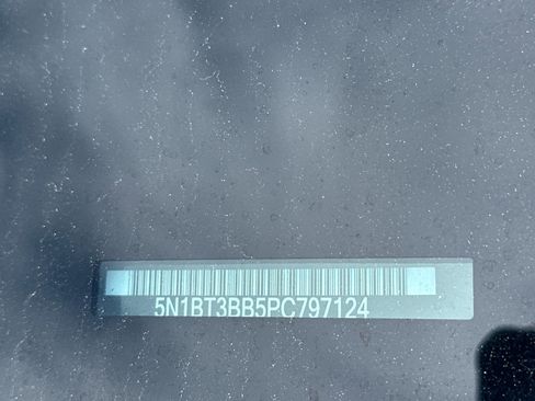 Certified 2023 Nissan Rogue SV image 8