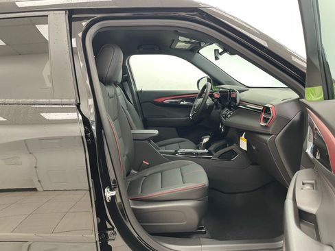 New 2026 Chevrolet TrailBlazer RS w/ Convenience Package AWD/4WD image 15