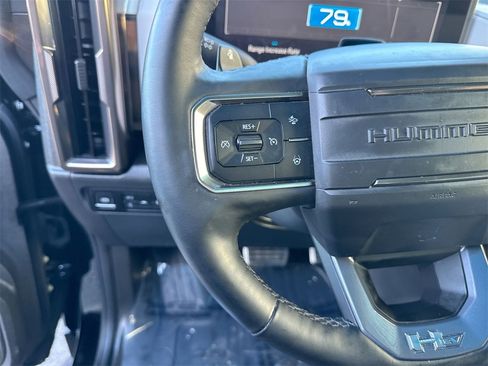 Used 2025 GMC Hummer EV 3X w/ LPO, Sport Package image 17