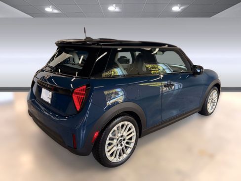 New 2026 MINI Cooper S image 9