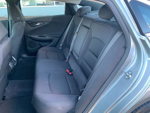 Used 2023 Chevrolet Malibu LT image 14