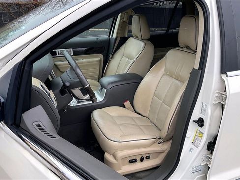 Used 2008 Lincoln MKX AWD image 22