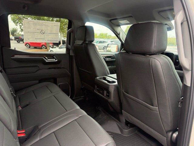 New 2026 Chevrolet Silverado 1500 RST w/ Convenience Package II AWD/4WD image 6